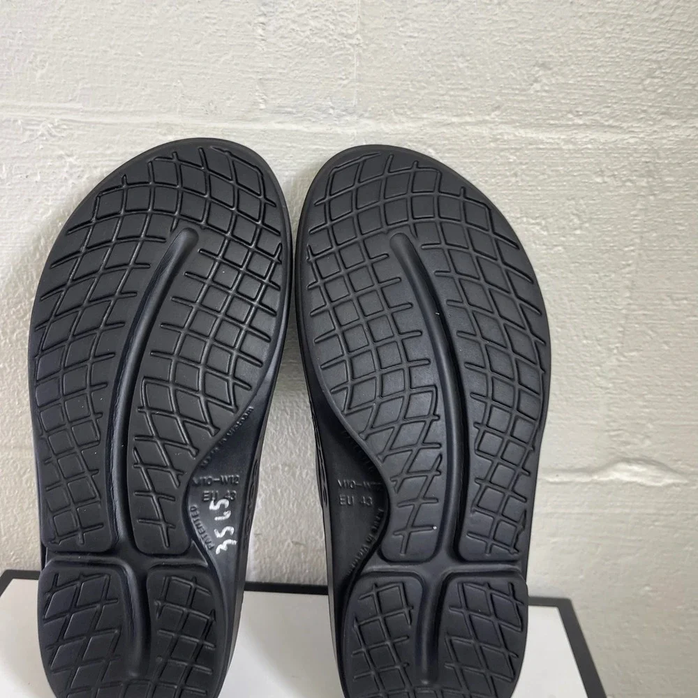 Oofos OOahh‎ Sport Recovery Comfort Slide Sandals Slip On Men's 10 Women's 12